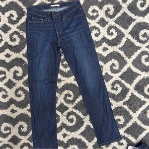 Classic Women's Dark Blue Skinny Jeans